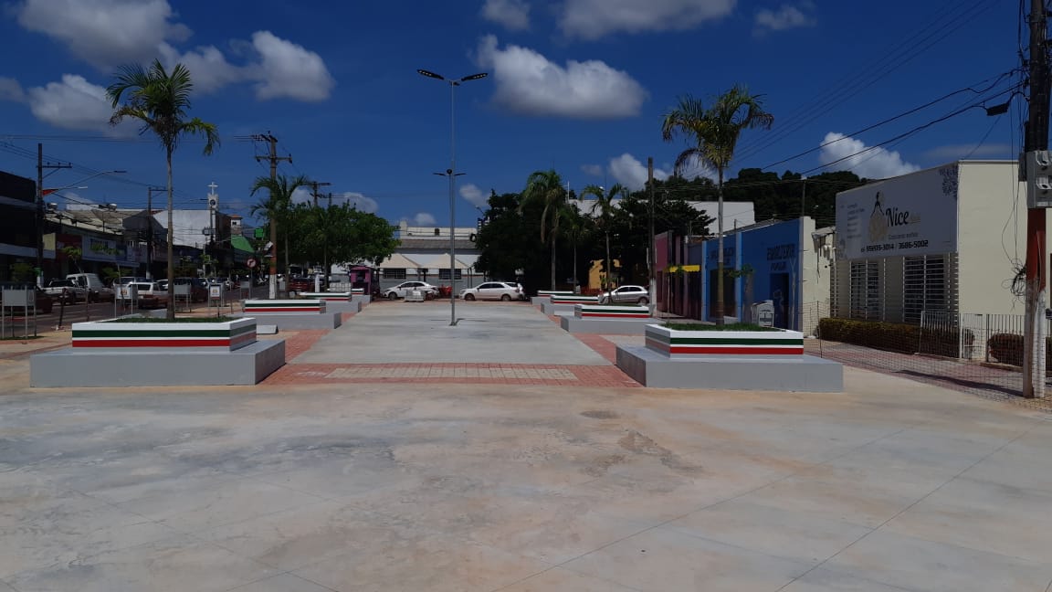 9-Bancos pintados.jpeg