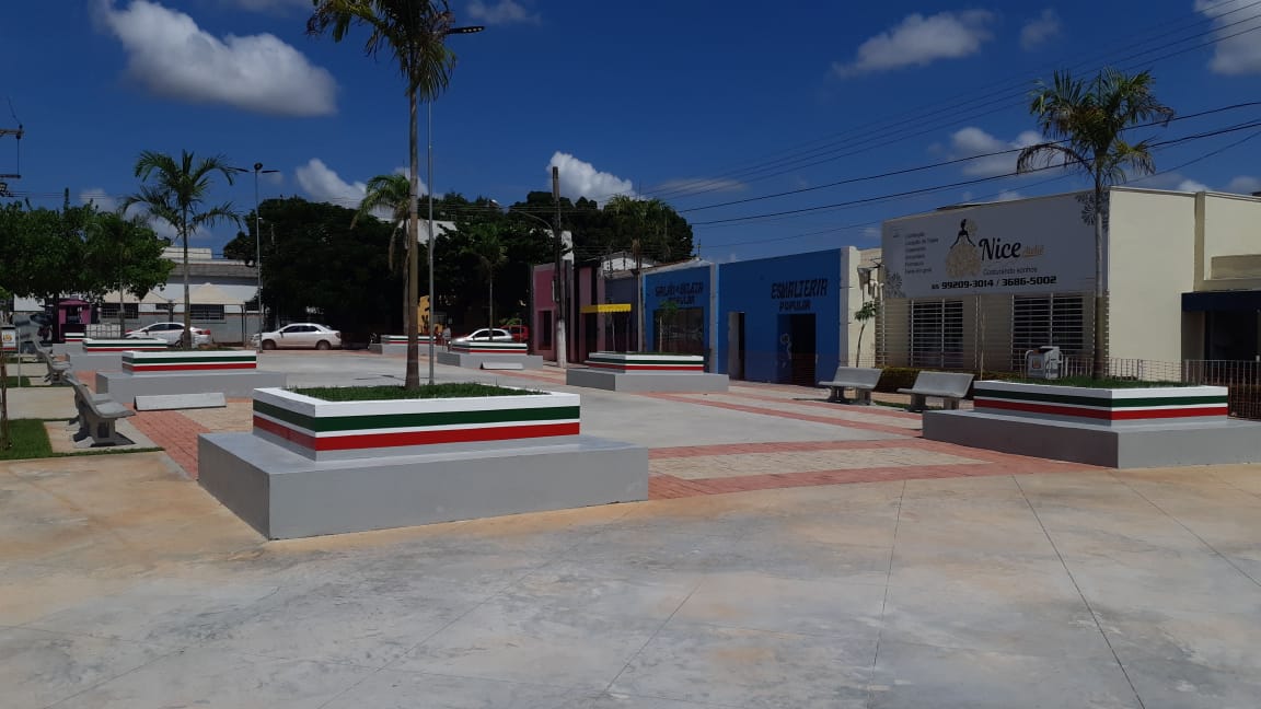 8-Bancos e Arvores.jpeg