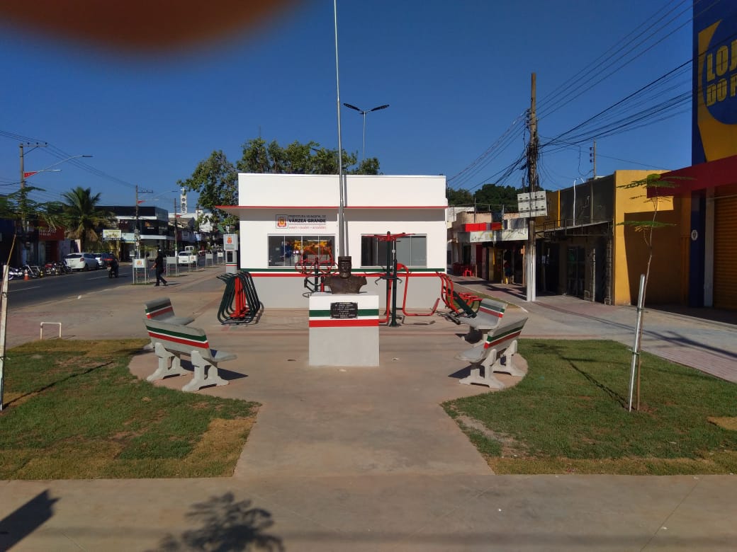 10-BUSTO DO MARECHAL.jpg